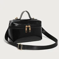 Women's Medium Pu Leather Solid Color Vintage Style Classic Style Pillow Shape Zipper Crossbody Bag main image 4
