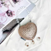 Women's Mini Acrylic Heart Shape Streetwear Heart-shaped Magnetic Buckle Shoulder Bag Handbag sku image 1