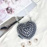 Women's Mini Acrylic Heart Shape Streetwear Heart-shaped Magnetic Buckle Shoulder Bag Handbag sku image 6