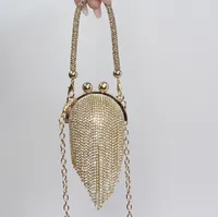 Women's Mini Metal Solid Color Streetwear Tassel Round Magnetic Buckle Shoulder Bag sku image 7