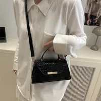 Women's Small Pu Leather Solid Color Streetwear Sewing Thread Square Flip Cover Shoulder Bag main image 4