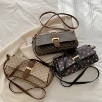 Women's Large PU Monogram Elegant Streetwear Sewing Thread Square Flip Cover Underarm Bag main image 1