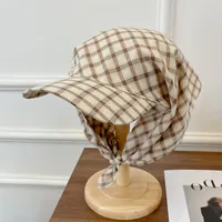 Women's IG Style Modern Style Plaid Curved Eaves Baseball Cap sku image 3