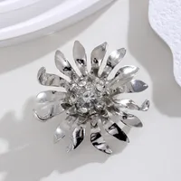 Retro Classic Style Flower Zinc Alloy Plating Unisex Brooches main image 1
