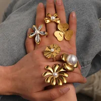 Retro Classic Style Flower Butterfly Bow Knot 304 Stainless Steel Plating Women's Rings main image 4
