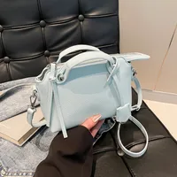 Women's Pu Leather Solid Color Streetwear Square Zipper Shoulder Bag sku image 4