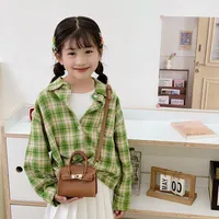 Girl'S Pu Leather Solid Color Classic Style Streetwear Square Lock Clasp Shoulder Bag main image 4