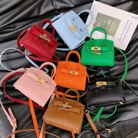 Girl'S Pu Leather Solid Color Classic Style Streetwear Square Lock Clasp Shoulder Bag main image 2