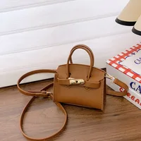 Girl'S Pu Leather Solid Color Classic Style Streetwear Square Lock Clasp Shoulder Bag sku image 7