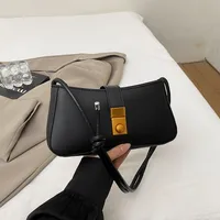Women's Pu Leather Solid Color Streetwear Square Zipper Lock Clasp Shoulder Bag sku image 1