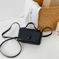 Girl'S Pu Leather Solid Color Elegant Streetwear Square Magnetic Buckle Shoulder Bag Handbag sku image 7