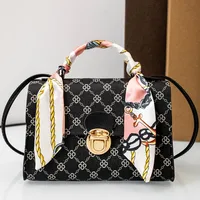 Women's PU Printing Solid Color Classic Style Streetwear Square Lock Clasp Shoulder Bag Handbag Square Bag sku image 1