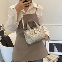 Women's Pu Leather Plaid Solid Color Streetwear Square Zipper Shoulder Bag main image 3