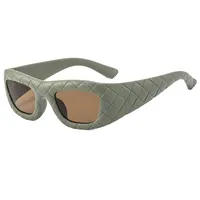 2000 S Style Grid Pattern Sunglasses Women Fashion Personalized Hip Hop Punk Glasses Travel Party Sunscreen Square Frame Full Frame sku image 2