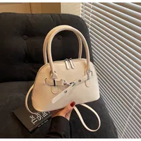 Women's Pu Leather Solid Color Streetwear Square Zipper Shoulder Bag main image 3