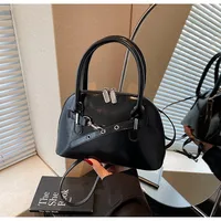Women's Pu Leather Solid Color Streetwear Square Zipper Shoulder Bag main image 5