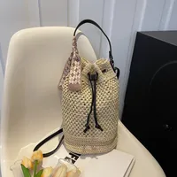Women's Braid Solid Color Vacation Streetwear Cylindrical String Shoulder Bag main image 3