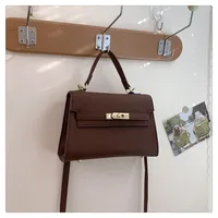 Women's Pu Leather Solid Color Streetwear Square Flip Cover Lock Clasp Shoulder Bag sku image 3