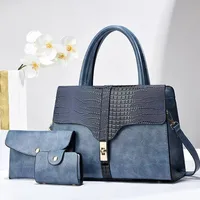 Women's Pu Leather Color Block Crocodile Streetwear Square Zipper Shoulder Bag main image 2