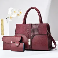 Women's Pu Leather Color Block Crocodile Streetwear Square Zipper Shoulder Bag main image 3