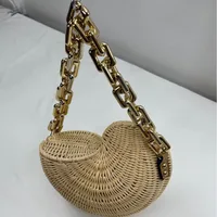 New Rattan Bag Conch Hand-woven Shell Bag Retro Trendy Shoulder Bag  Fashion Handbag main image 3