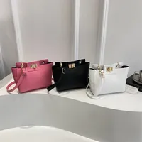 Vintage Small Crowdbag Women's  Summer New Fashionable Texturized Portable Shoulder Bag Casual Simple Crossbody Bag main image 1