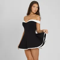 Wholesale  Women's Clothing  Spring New Contrast Color Design Sexy Tube Bra Slim Flounced Dress main image 3