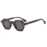 New  Polygon Sunglasses Trembles With Outdoor Riding Concave Sunglasses T22133 sku image 2