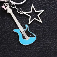2 Pieces Cute Rock Punk Star Electric Guitar 304 Stainless Steel Alloy Unisex Heart Clasp Closure Keychain main image 5