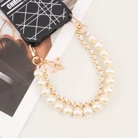 Xiao Xiang Style Pickup Chain Mobile Phone Lanyard Short Wrist Hanging Chain High-end Pearl Beaded Pendant Strong Universal Hanging Ornaments main image 1