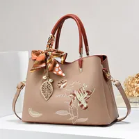 Bag Women's  New Fashion Handbag Large Capacity Embroidered Women's Bag Middle-aged Mother's Bag Shoulder Bag For Hair sku image 1