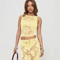 Style Sexy Lace Jacquard Slim Vest  New Hot Girl Style Design Outer Wear Sleeveless Short Top main image 2