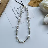 Artificial Crystal Artificial Pearl Plastic Irregular Elegant Sweet Mobile Phone Lanyard Phone Cases sku image 3