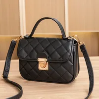 Guangzhou Bag Wholesale Hand Bag New Fashion Diamond Lattice Handbag Texture Joker Foreign Style Printing Bag sku image 2