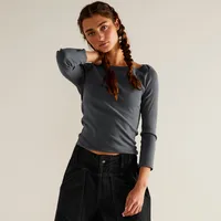 Summer New Hot Sale Women's Slim-fit One-line Collar Decorative Solid Color Top All-match Slimming Sexy Inner Women main image 2