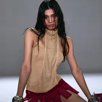 Women's T-shirt Sleeveless T-Shirts Sweet Spicy Wind Simple Style Streetwear Solid Color main image 1