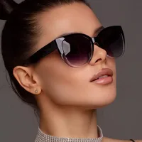 Cat's Eye Simple Sunglasses  New  Fashion Sunglasses Advanced Sunscreen Sunglasses Internet Popular Street Photoshoot main image 3