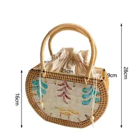 Nordic Style Handmade Basket Shell Rattan Woven Storage Picnic Travel Basket Handmade Woven Handbag sku image 1