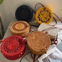 Rattan Bag Ins Crossbody Basket Retro Artistic Travel Hand-woven Shoulder Color Round Leather Buckle Bag main image 1