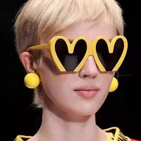 New  Photo Performance Sunglasses Funny Love Birthday Party Sunglasses Atmosphere Love Heart-shaped Sunglasses main image 1