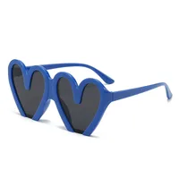 New  Photo Performance Sunglasses Funny Love Birthday Party Sunglasses Atmosphere Love Heart-shaped Sunglasses sku image 2