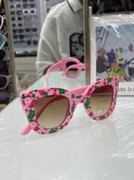 New Cute Fresh Flower Sunglasses Children's Fashion Sunglasses UV Protection Baby Multi-color Lens Glasses sku image 5