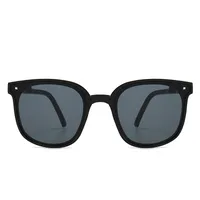 New Folding Sunglasses Women's High Sense Live Little Red Book Explosions Sunglasses Anti-UV Folding Sunglasses main image 2