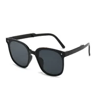 New Folding Sunglasses Women's High Sense Live Little Red Book Explosions Sunglasses Anti-UV Folding Sunglasses main image 3