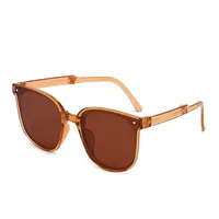 New Folding Sunglasses Women's High Sense Live Little Red Book Explosions Sunglasses Anti-UV Folding Sunglasses main image 4