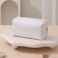 Modern Style Sweet Letter Pu Leather Makeup Bags sku image 2