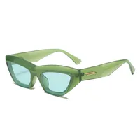 Ladies Retro Cat Eye Sunglasses Triangle Frame Street Style Holiday Travel Model Wearing UV Protection Fashionable Glasses main image 9