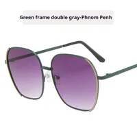 7751 New Fashion Internet Celebrity Sunglasses Retro Hong Kong Style Metal Sunglasses Ins Stylish Street Shooting  Glasses For Women sku image 4