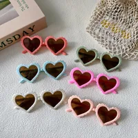 Sweet Simple Style Heart Shape UV400 Protection Resin Special-Shaped Mirror Full Frame Glasses main image 3