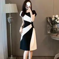 French Dress Summer  New Temperament Tight Waist Slimming High-grade Black And White Stitching Casual Skirt main image 3